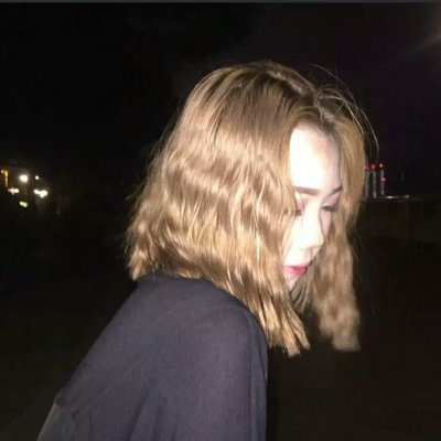 14张高清忧郁风女生QQ头像 个性氛围感拉满