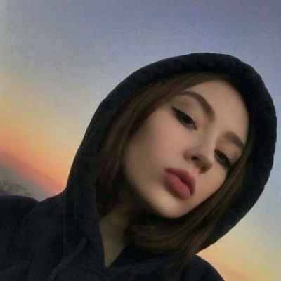 14张高清洋气女生微信头像 个性又好看