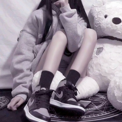 女生下半身部位头像 28张高清好看的图集