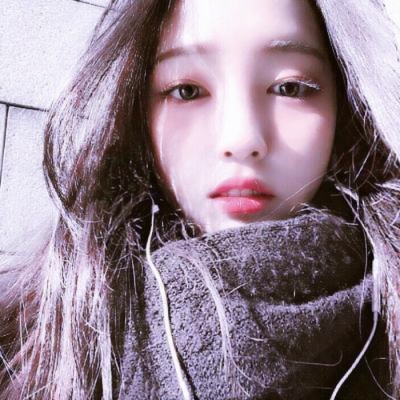 17张高清时尚好看的女生头像合集