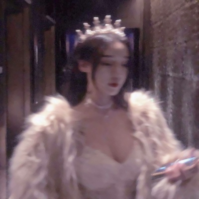 28张高清成熟气质女生微信头像 优雅耐看款合集