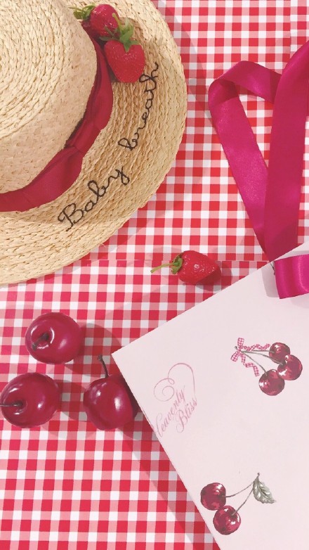 氛围感拉满！这组朦胧少女心壁纸太戳人了