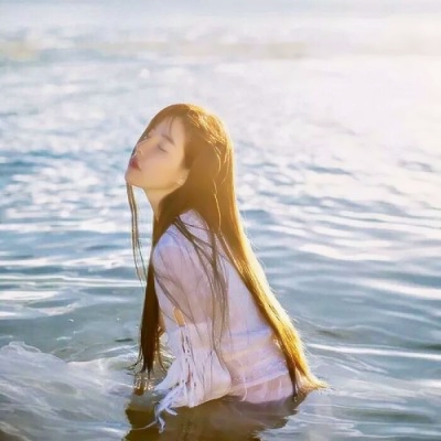 32张高清森系女生头像 治愈感拉满的小清新森女头像合集