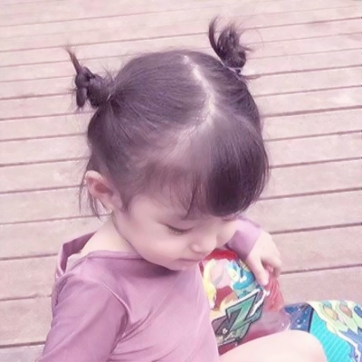 34张可爱萌娃闺蜜头像 一人一张高清无水印