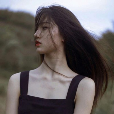 17张高清女王范性感潮流女头像 氛围感拉满
