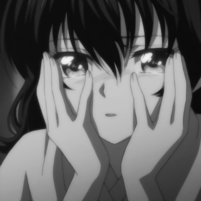 16张高清复古旧漫女头 氛围感拉满的怀旧动漫女生头像