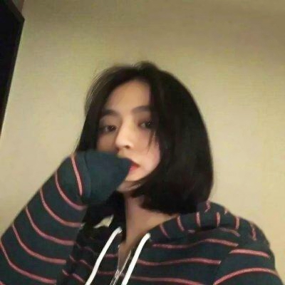 17张个性好看的短发女生高清头像合集