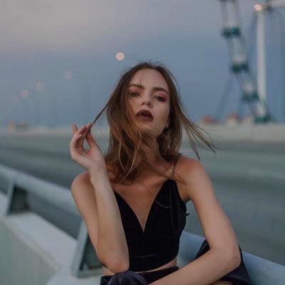 14张高清洋气女生微信头像 个性又好看