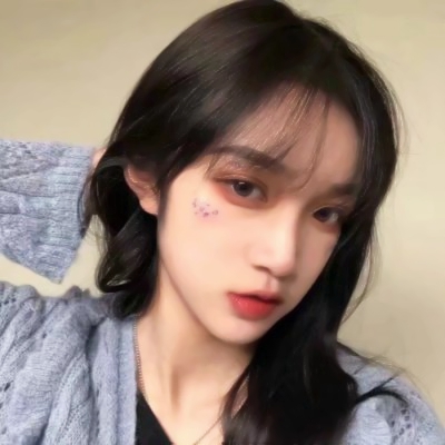 31张高清霸气小姐姐头像 新款好看的女生头像合集
