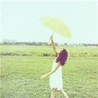 女生失恋淋雨头像 23张伤感氛围感头像合集