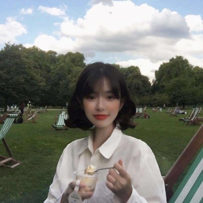 30张氛围感短发女生头像合集
