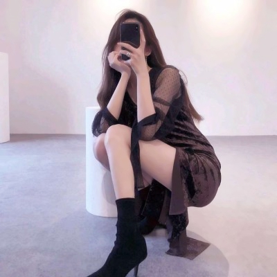 30张高清火辣女生身材头像 女生性感头像合集