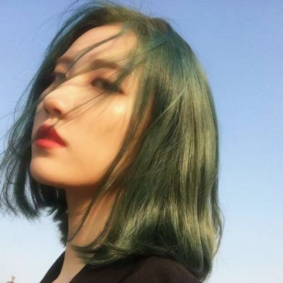 24张超拽霸气女生QQ头像 高清社会人风格头像合集