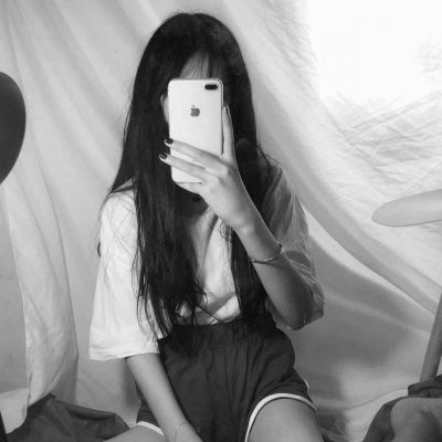 37张霸气挡脸黑色系女生头像 高清氛围感拉满