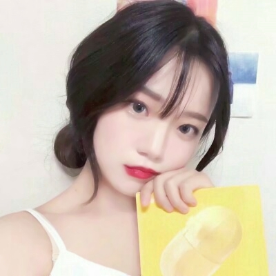 36张高清时尚网红女生头像合集