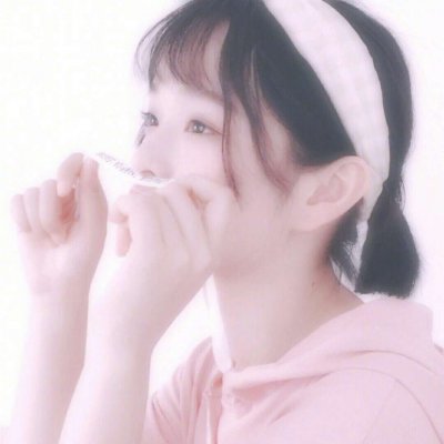 双人闺蜜头像合集！16张高清好看的一人一张款