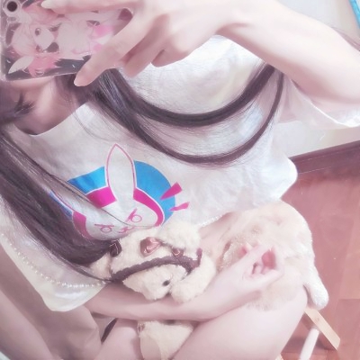 满满少女心！16张高清粉色系女生头像合集