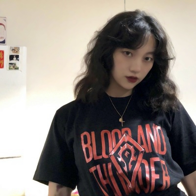 32张酷感原宿风女生头像 高清原图直接存