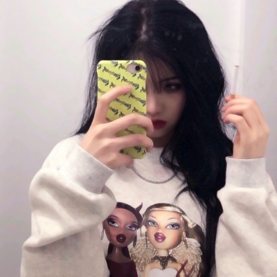 27张高清时尚款女生QQ头像 带社会气息超好看