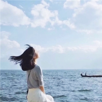 14张高清好看的女生意境微信头像合集