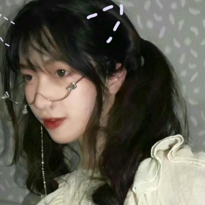 20张高清可爱风圆框眼镜女生头像合集