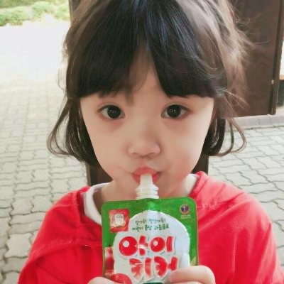 21张高清搞怪可爱萌娃女生头像 氛围感拉满