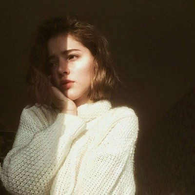 22张高清唯美欧美女生头像 氛围感拉满的女生头像合集