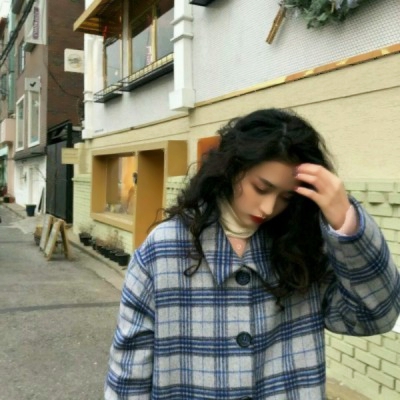 30张高清时尚个性女生头像 氛围感拉满的魅力女头合集