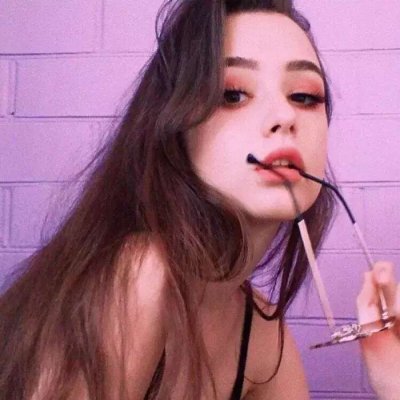 24张高清欧美范女生壁纸头像合集 氛围感直接拉满