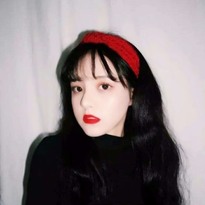 21张高清又酷又拽的女生头像合集