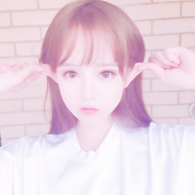 33张高清好看的微商美女头像 适合做微商的吸睛头像