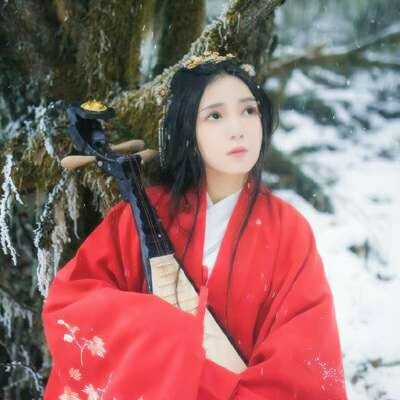 14张高清红衣古风真人女生头像 适合当壁纸或头像