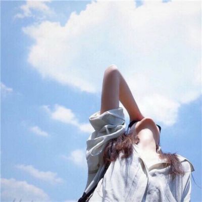 16张高清伤感寂寞女生头像 适合分享emo情绪