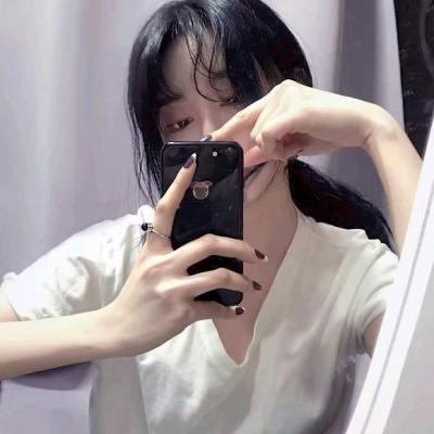 24张可爱手机控女生头像 高清好看精选合集