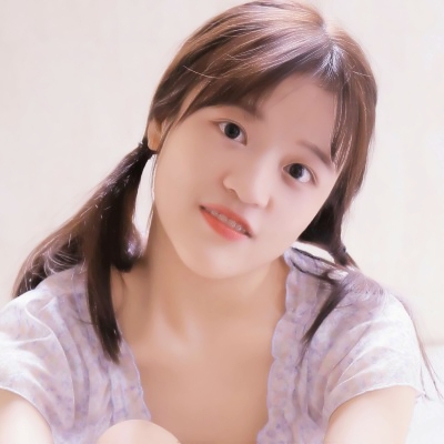21张高清真人小清新女生QQ头像 直接用就好看