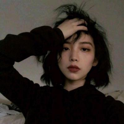 19张高清霸气高冷女生头像 又飒又有范儿的少女头像合集