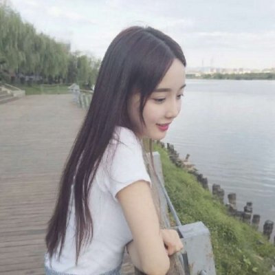 36张高清时尚爱美女生QQ头像 总有一款合你心意