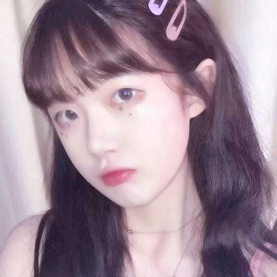 微信头像美女真实高清图 17张好看真人女生头像合集