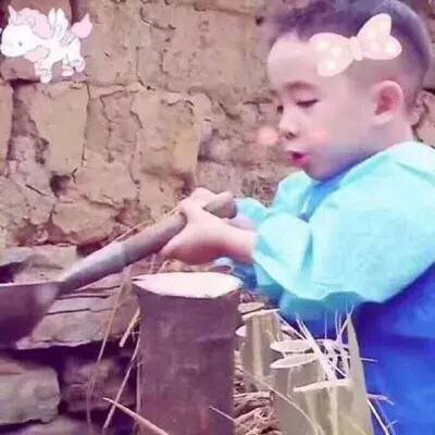 今天的情侣头像来啦！快和对象安排上