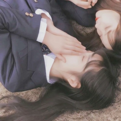 22张气质成熟款小清新闺蜜微信头像 女生头像合集