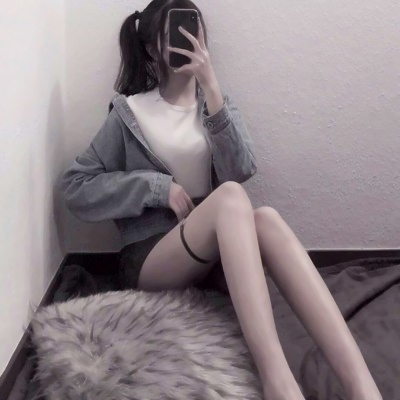 女生半身部位头像合集 30张高清不露脸好看的图