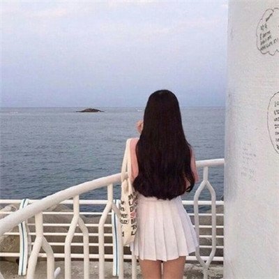 女生长发背影唯美头像合集！12张高清氛围感图直接抱走