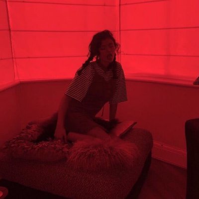 20张高冷霸气红色系女生QQ头像合集