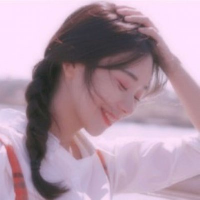 女生日常生活照头像合集 21张高清真人漂亮女生图片