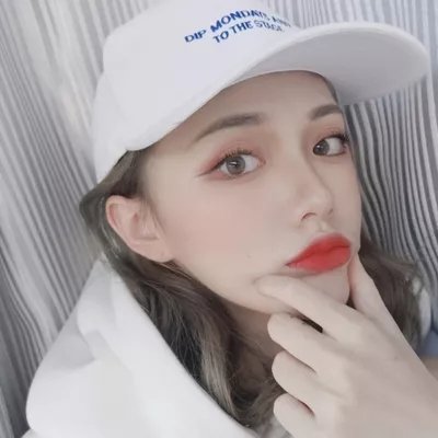 三人闺蜜QQ头像合集！45张高清好看的一人一张头像图