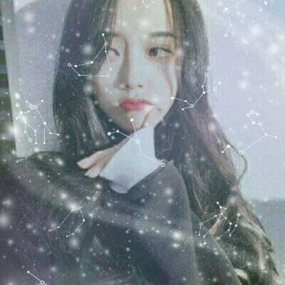 女生星空头像合集！14张高清唯美氛围感拉满的女生头像来了