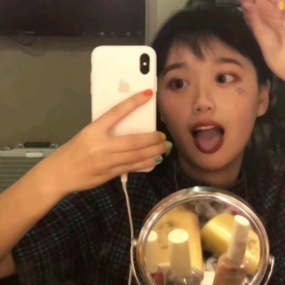 气质个性潮流魅力女头像 33张高清时尚女生微信头像合集