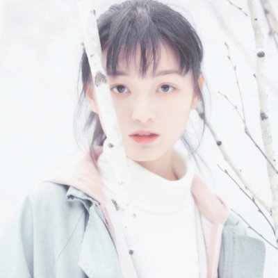 34张高清真人少女唯美意境头像合集