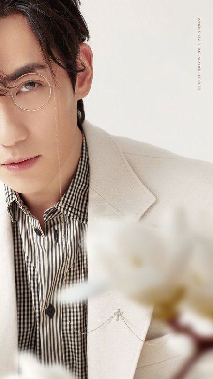 朱一龙戴眼镜壁纸合集来啦