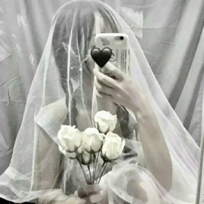 12张高清个性女生婚纱头像合集